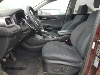 2020 Kia Sorento LX with VIN 5XYPG4A37LG659928, listed as a Copart auction lot 46437335 with 109,802 mi miles and Salvage Title. Bid and sale history available at carsss.com. Image 7.