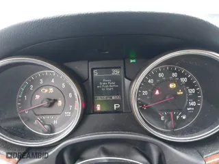 2011 Jeep Grand Cherokee Limited with VIN 1J4RR5GG1BC522483, listed as a IAAI auction lot 41551692 with 186,339 mi miles. Bid and sale history available at carsss.com. Image 7.
