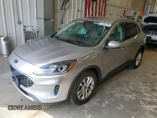 2021 Ford Escape SE with VIN 1FMCU9G6XMUA42847, listed as a Copart auction lot 51352745 with 87,065 mi miles and Salvage Title. Bid and sale history available at carsss.com. Image 1.