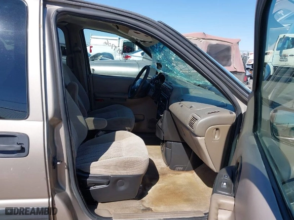 2004 Chevrolet Venture LS with VIN 1GNDX03E44D190069, listed as a IAAI auction lot 40689706 with NaN miles. Bid and sale history available at carsss.com. Image 5.