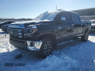 2021 Toyota Tundra Limited z VIN 5TFHY5F15MX963403, wystawiony jako Copart lot #86315974 z przebiegiem Nie podano mil oraz Czysty tytuł • Clean title. Historia ofert i sprzedaży dostępna na DreamBid. Obrazek 1.