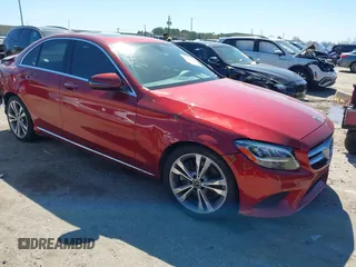 2019 Mercedes-Benz C 300 with VIN 55SWF8DBXKU310078, listed as a IAAI auction lot 41716143 with 55,609 mi miles and . Bid and sale history available at DreamBid. Image 1.