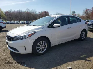 2018 Kia Forte LX with VIN 3KPFK4A79JE202304, listed as a Copart auction lot 54559755 with 157,319 mi miles and Clean Title. Bid and sale history available at carsss.com. Image 1.