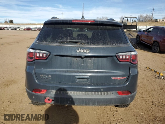 2018 Jeep Compass Trailhawk with VIN 3C4NJDDB9JT337597, listed as a Copart auction lot 86314244 with 88,873 mi miles and Salvage Title. Bid and sale history available at carsss.com. Image 6.