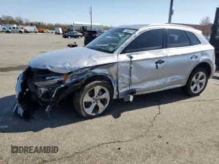 2022 Audi Q5 S line Premium Plus z VIN WA1EAAFY1N2133216, wystawiony jako Copart lot #53114465 z przebiegiem 28 571 mil mil oraz Czysty tytuł • Clean title. Historia ofert i sprzedaży dostępna na DreamBid. Obrazek 1.