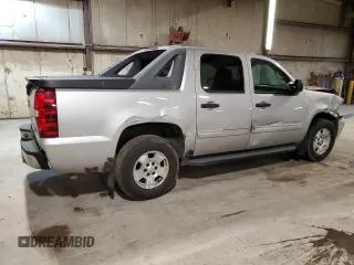 2010 Chevrolet Avalanche LS z VIN 3GNVKEE09AG272010, wystawiony jako Copart lot #52008485 z przebiegiem 152 496 mil mil oraz Szkoda całkowita • Salvage title. Historia ofert i sprzedaży dostępna na DreamBid. Obrazek 3.