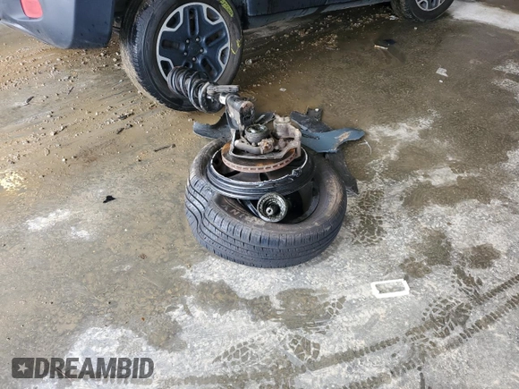2016 Jeep Renegade Trailhawk with VIN ZACCJBCT6GPD51673, listed as a Copart auction lot 56514105 with 70,891 mi miles and Salvage title. Bid and sale history available at DreamBid. Image 13.