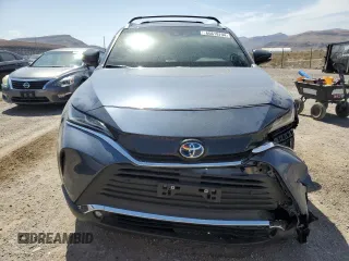 2024 Toyota Venza LE with VIN JTEAAAAH6RJ153805, listed as a Copart auction lot 66619794 with 5,086 mi miles and Salvage Title. Bid and sale history available at carsss.com. Image 5.
