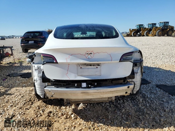 2021 Tesla Model 3 Standard Range Plus with VIN 5YJ3E1EA7MF089997, listed as a Copart auction lot 81528284 with 147,242 mi miles and Clean Title. Bid and sale history available at DreamBid. Image 6.