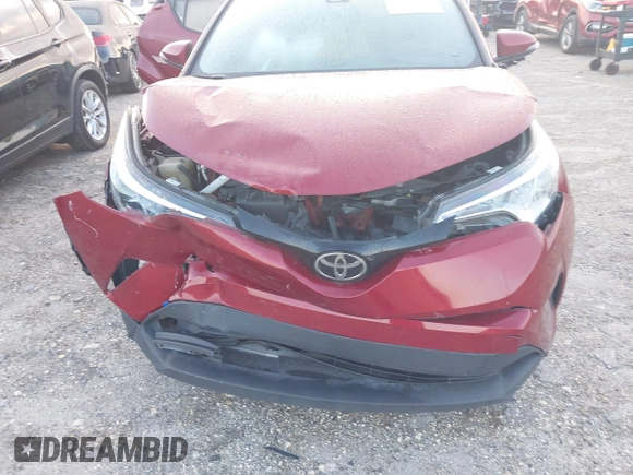 2019 Toyota C-HR XLE with VIN NMTKHMBX1KR070401, listed as a IAAI auction lot 42000335 with 45,643 mi miles. Bid and sale history available at carsss.com. Image 6.
