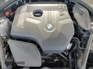 2017 BMW 5 Series 530i xDrive с VIN WBAJA7C30HG903605, выставлен на аукционе Copart как лот 71702795 с пробегом 20 477 миль миль и Списание • Salvage title. История ставок и продаж доступна на DreamBid. Изображение 13.