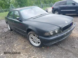 2001 BMW 7 Series 740iL z VIN WBAGH83411DP28499, wystawiony jako IAAI lot #42278492 z przebiegiem Nie podano mil oraz . Historia ofert i sprzedaży dostępna na DreamBid. Obrazek 1.