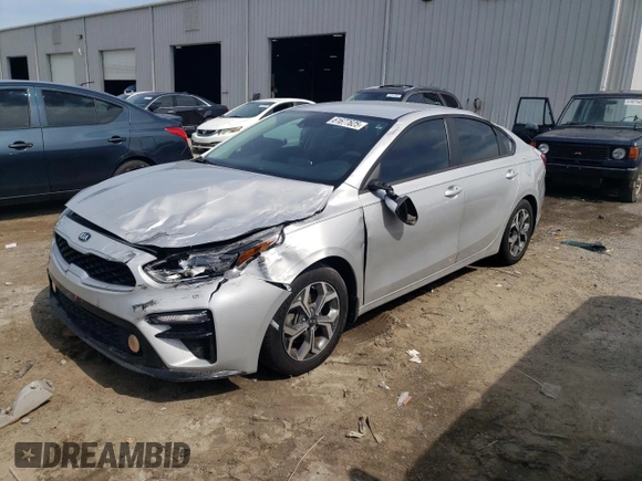 2021 Kia Forte LXS with VIN 3KPF24AD2ME290798, listed as a Copart auction lot 61677625 with 100,333 mi miles and Non repairable. Bid and sale history available at DreamBid. Image 1.