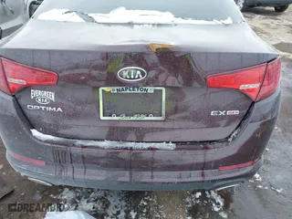 2011 Kia Optima EX with VIN KNAGN4A75B5158176, listed as a IAAI auction lot 41553536 with 140,785 mi miles. Bid and sale history available at carsss.com. Image 6.