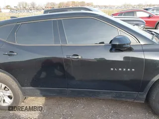 2020 Chevrolet Blazer LT with VIN 3GNKBCRS6LS598592, listed as a IAAI auction lot 40650004 with 46,104 mi miles and . Bid and sale history available at DreamBid. Image 13.