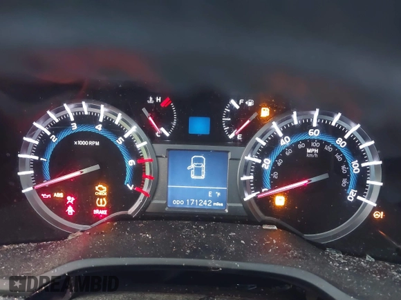 2018 Toyota 4Runner SR5 with VIN JTEBU5JR7J5550156, listed as a IAAI auction lot 41838265 with 171,242 mi miles and . Bid and sale history available at DreamBid. Image 7.