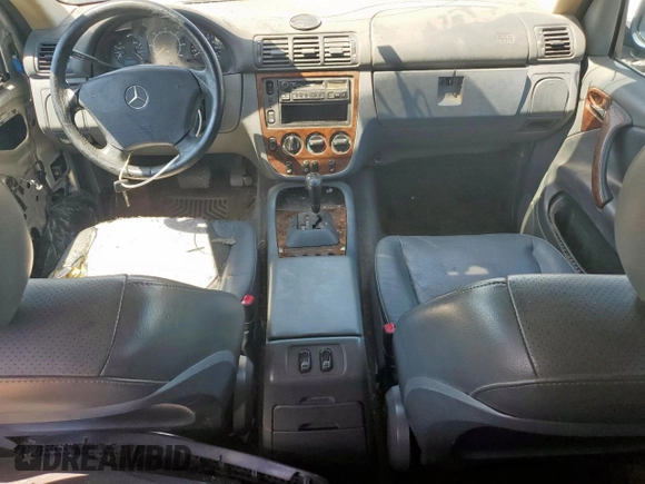 1999 Mercedes-Benz M 320/430/500 z VIN 4JGAB54E6XA140166, wystawiony jako Copart lot #54347855 z przebiegiem 227 765 mil mil oraz Szkoda całkowita • Salvage title. Historia ofert i sprzedaży dostępna na DreamBid. Obrazek 8.