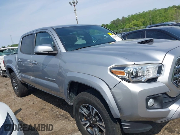 2017 Toyota Tacoma SR5 with VIN 5TFAZ5CN3HX042874, listed as a IAAI auction lot 42022752 with 104,013 mi miles and . Bid and sale history available at carsss.com. Image 13.