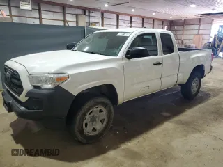 2019 Toyota Tacoma SR with VIN 5TFSX5EN1KX070672, listed as a Copart auction lot 62411905 with 158,557 mi miles and Clean title. Bid and sale history available at DreamBid. Image 1.