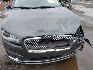 2017 Lincoln MKZ Hybrid Select with VIN 3LN6L5LU6HR622834, listed as a IAAI auction lot 41836661 with 66,813 mi miles and . Bid and sale history available at DreamBid. Image 6.
