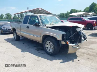 2004 GMC Sierra 1500 SLE with VIN 2GTEK19T641320369, listed as a IAAI auction lot 42674131 with 180,220 mi miles and . Bid and sale history available at DreamBid. Image 1.