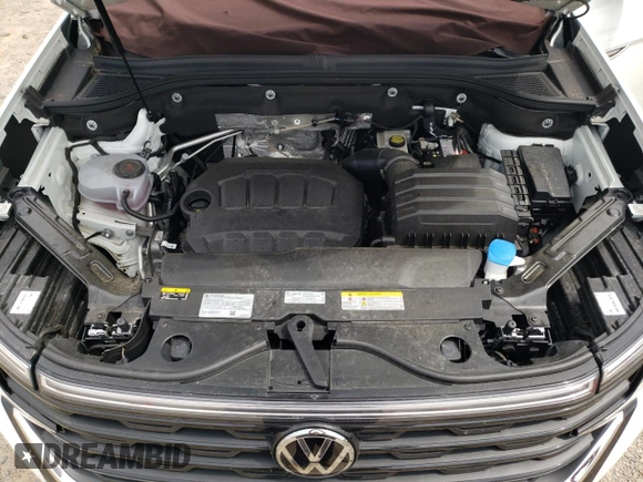 2024 Volkswagen Atlas SE with VIN 1V2KE2CA8RC224962, listed as a Copart auction lot 59100915 with 6,294 mi miles and Salvage title. Bid and sale history available at DreamBid. Image 12.