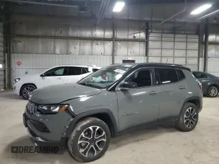 2022 Jeep Compass High Altitude with VIN 3C4NJDCB1NT142262, listed as a Copart auction lot 81565384 with 33,079 mi miles and Salvage Title. Bid and sale history available at carsss.com. Image 1.