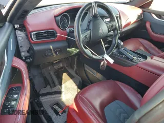 2020 Maserati Levante GranLusso with VIN ZN661XUL1LX354981, listed as a Copart auction lot 82230644 with 53,057 mi miles and Non Repairable. Bid and sale history available at carsss.com. Image 8.