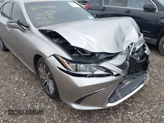 2019 Lexus ES 350 with VIN 58ABZ1B11KU039805, listed as a IAAI auction lot 42710663 with 52,565 mi miles and . Bid and sale history available at DreamBid. Image 19.