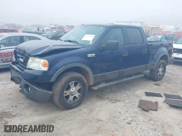 2006 Ford F-150 XLT with VIN 1FTPW04536KC60389, listed as a IAAI auction lot 41137982 with 218,741 mi miles. Bid and sale history available at carsss.com. Image 17.