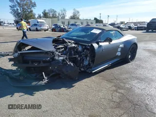2024 Aston Martin DB12 z VIN SCFRMFGWXRGM13607, wystawiony jako IAAI lot #41380304 z przebiegiem Nie podano mil oraz . Historia ofert i sprzedaży dostępna na DreamBid. Obrazek 17.