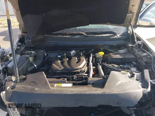 2015 Jeep Cherokee Latitude with VIN 1C4PJMCS4FW578401, listed as a IAAI auction lot 41014082 with 127,465 mi miles. Bid and sale history available at carsss.com. Image 10.
