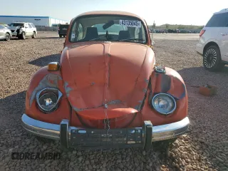 1972 Volkswagen Beetle with VIN 1122473228, listed as a Copart auction lot 43135045 with 8,943 mi miles and Salvage Title. Bid and sale history available at DreamBid. Image 5.