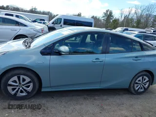 2018 Toyota Prius Two with VIN JTDKBRFU7J3590988, listed as a IAAI auction lot 41876636 with 72,851 mi miles. Bid and sale history available at carsss.com. Image 14.