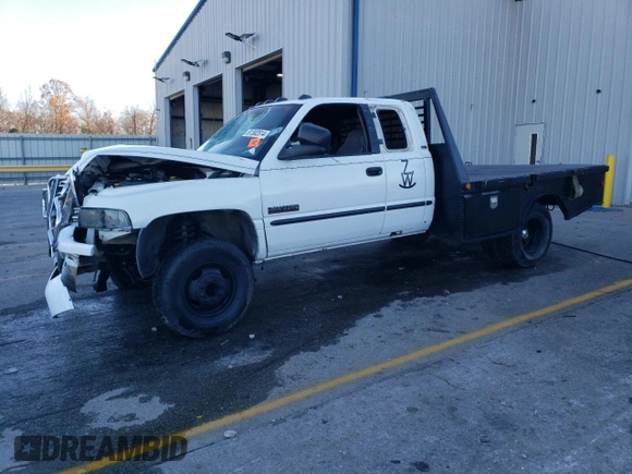 1999 Dodge Ram 3500 with VIN 1B7MF3368XJ523868, listed as a Copart auction lot 81302514 with 236,339 mi miles and Clean Title. Bid and sale history available at carsss.com. Image 1.