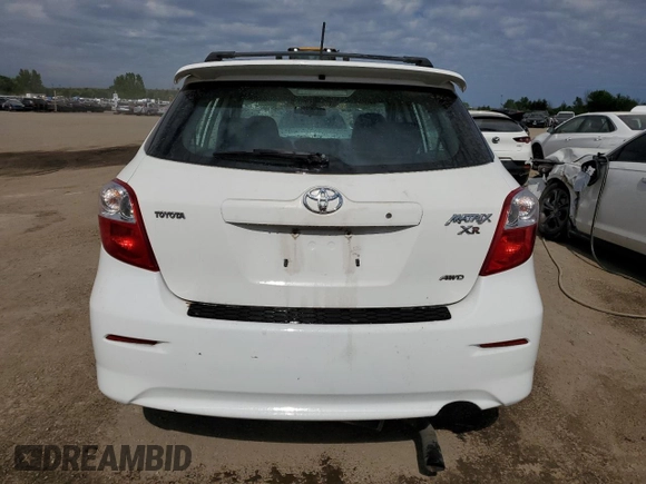 2009 Toyota Matrix S with VIN 2T1LE40E29C003924, listed as a Copart auction lot 63926335 with 117,940 mi miles and Clean title. Bid and sale history available at DreamBid. Image 6.