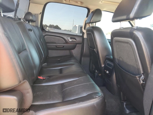 2007 Chevrolet Silverado 1500 LTZ with VIN 2GCEC13JX71510121, listed as a Copart auction lot 73426124 with 176,499 mi miles and Salvage Title. Bid and sale history available at carsss.com. Image 11.