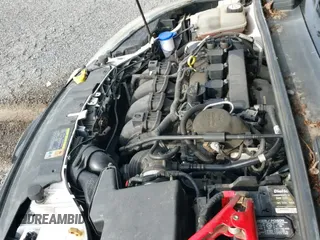 2012 Ford Focus Titanium z VIN 1FAHP3N28CL308942, wystawiony jako IAAI lot #42889159 z przebiegiem 117 266 mil mil oraz . Historia ofert i sprzedaży dostępna na DreamBid. Obrazek 14.