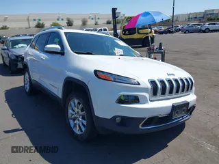 2016 Jeep Cherokee High Altitude with VIN 1C4PJLDB0GW249558, listed as a IAAI auction lot 41851549 with 128,638 mi miles. Bid and sale history available at carsss.com. Image 14.