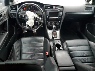 2015 Volkswagen Golf GTI Autobahn with VIN 3VW4T7AU5FM085326, listed as a Copart auction lot 46361884 with 143,761 mi miles. Bid and sale history available at carsss.com. Image 8.