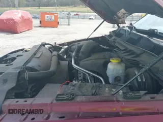 2019 Ram 1500 Express z VIN 1C6RR7FT4KS743377, wystawiony jako IAAI lot #41826173 z przebiegiem 124 972 mil mil oraz . Historia ofert i sprzedaży dostępna na DreamBid. Obrazek 20.