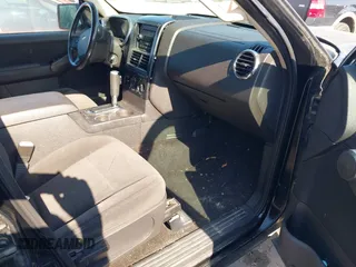 2010 Ford Explorer XLT with VIN 1FMEU6DEXAUA11919, listed as a IAAI auction lot 41982142 with 216,630 mi miles. Bid and sale history available at carsss.com. Image 5.