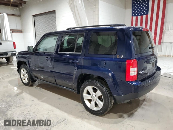 2014 Jeep Patriot Latitude z VIN 1C4NJRFB3ED661621, wystawiony jako Copart lot #47962365 z przebiegiem 125 576 mil mil oraz Szkoda całkowita • Salvage title. Historia ofert i sprzedaży dostępna na DreamBid. Obrazek 2.
