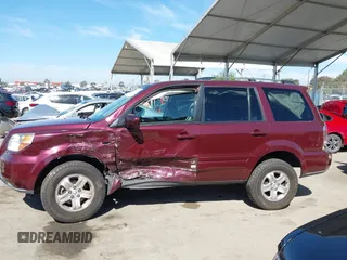 2008 Honda Pilot VP with VIN 5FNYF28238B008772, listed as a IAAI auction lot 42014263 with 110,239 mi miles and . Bid and sale history available at DreamBid. Image 13.