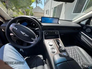 2024 Genesis GV80 Prestige Signature с VIN KMUHCESC9RU170651, выставлен на аукционе Copart как лот 65822115 с пробегом 7 849 миль миль и Чистый • Clean title. История ставок и продаж доступна на DreamBid. Изображение 9.