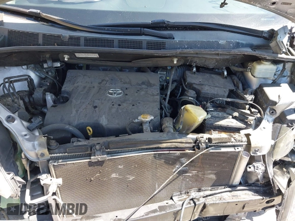 2015 Toyota Sienna XLE with VIN 5TDYK3DC5FS594514, listed as a IAAI auction lot 42183673 with 120,978 mi miles and . Bid and sale history available at DreamBid. Image 10.