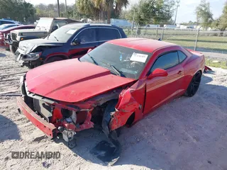 2013 Chevrolet Camaro LS с VIN 2G1FA1E32D9247590, выставлен на аукционе IAAI как лот 41428289 с пробегом 93 838 миль миль и . История ставок и продаж доступна на DreamBid. Изображение 2.