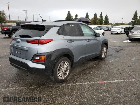 2020 Hyundai Kona SEL with VIN KM8K22AA5LU561406, listed as a Copart auction lot 41145653 with 32,471 mi miles. Bid and sale history available at carsss.com. Image 3.