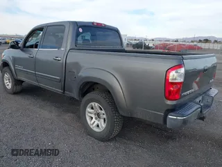 2005 Toyota Tundra SR5 with VIN 5TBDT44185S475556, listed as a IAAI auction lot 41589056 with 222,658 mi miles and . Bid and sale history available at DreamBid. Image 3.