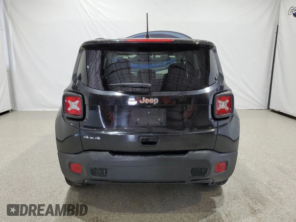 2020 Jeep Renegade Jeepster with VIN ZACNJBAB8LPL87116, listed as a Copart auction lot 64981815 with 121,669 mi miles and Clean title. Bid and sale history available at DreamBid. Image 6.